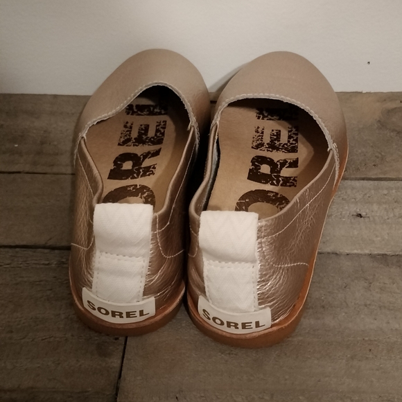 Sorel Ella Metallic Rose Gold Slip On Flats Women's 6.5M - Picture 3 of 4